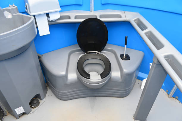 Best Portable restroom trailer rental  in Fennville, MI